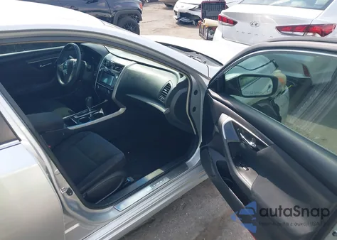 2013 Nissan Altima 2.5 S from USA, damaged, VIN 1N4AL3AP1DN570984